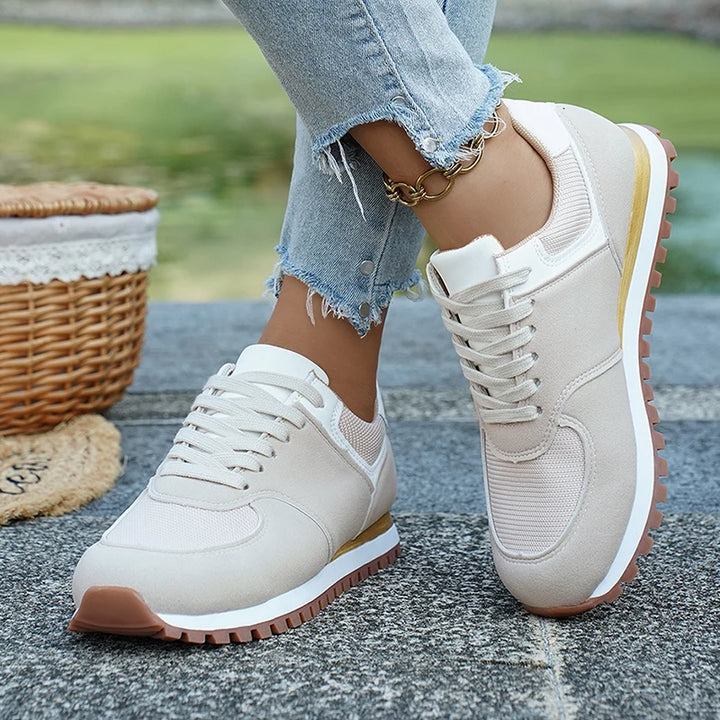 Lyra Sneakers