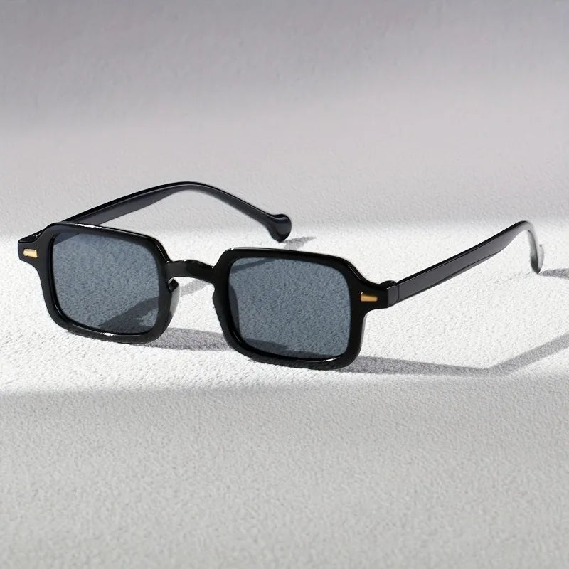 Arlo Shades