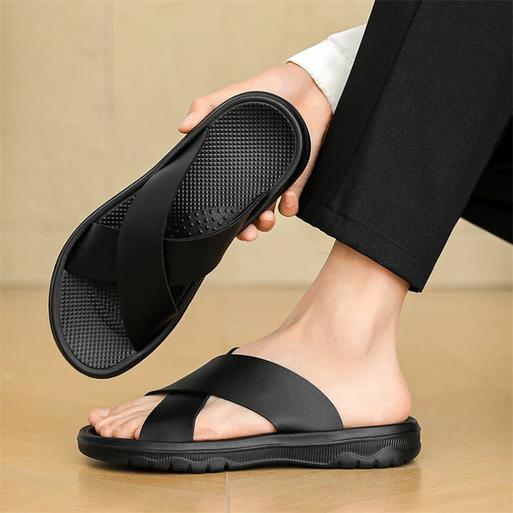Venturo Leather Sandals