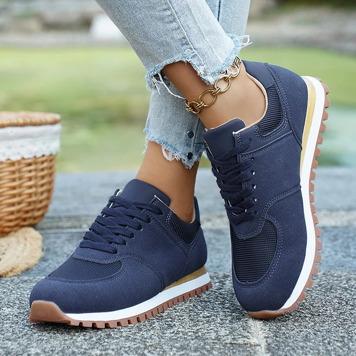 Lyra Sneakers