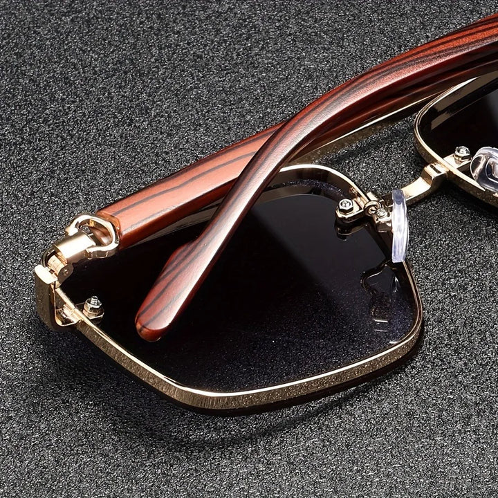 Cavaro Shades