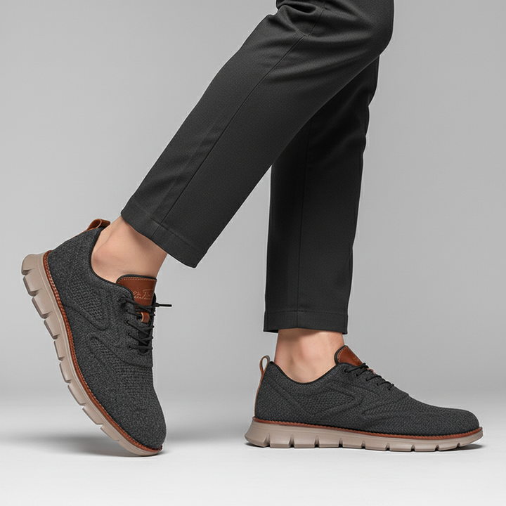 Baxter Flyknit Sneakers