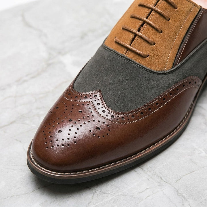 Vercelli Wingtip Oxfords — Brown, detail